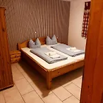 Haus Montanara Myrelaxs Daire Tschagguns