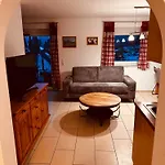 Haus Montanara Myrelaxs Daire Tschagguns