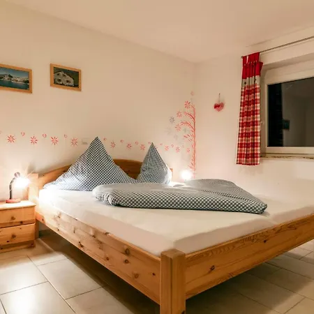 Haus Montanara Myrelaxs 아파트 쉬룬즈